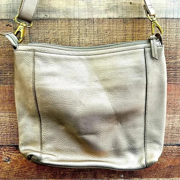 Fossil Leather Metallic Crossbody Bag - Picture 3 of 12